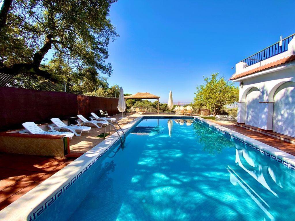 Estudio Coqueto Con Cocina, Bano Y Piscina De Temporada Compartida, A 8Km De Cordoba, En Plena Sierra,By Trassierrarooms Exterior foto
